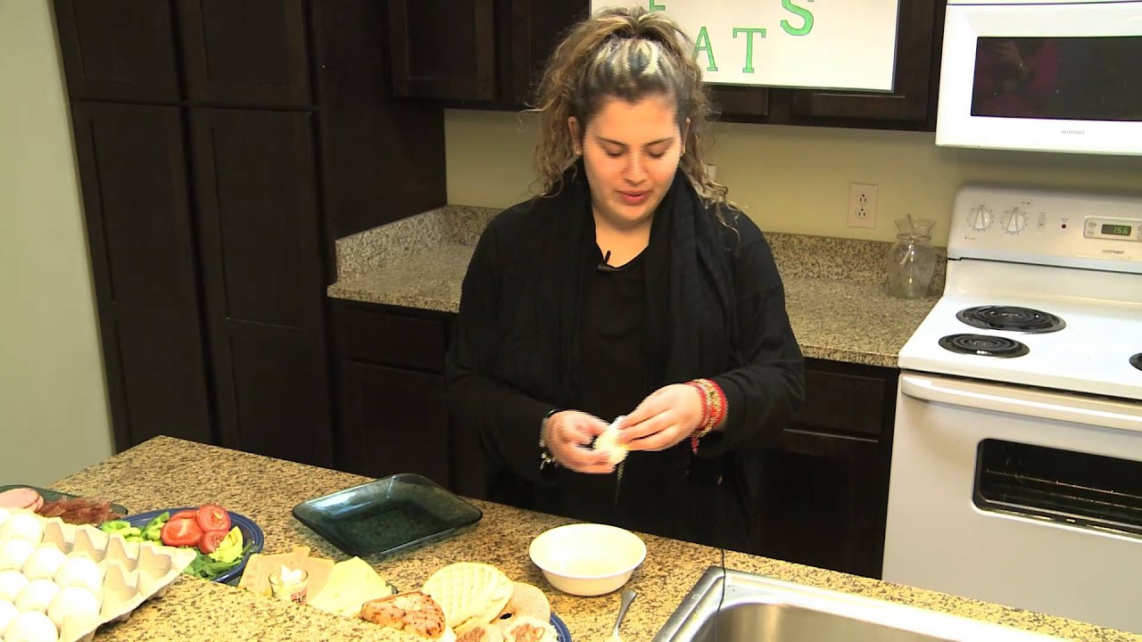 Shammiel's Egg White Sandwich | College Eats