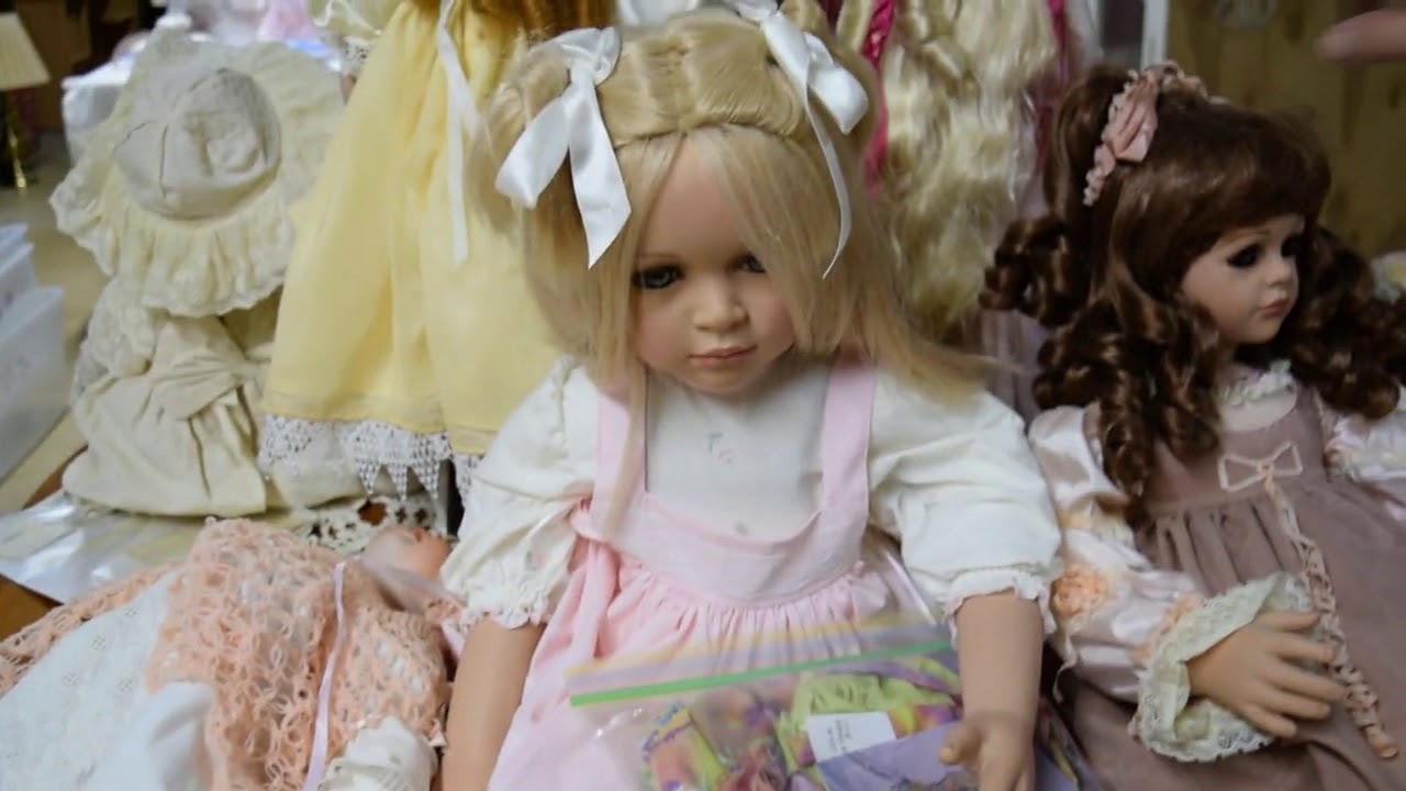 11/18/2018 Antique & Collectible Doll Auction