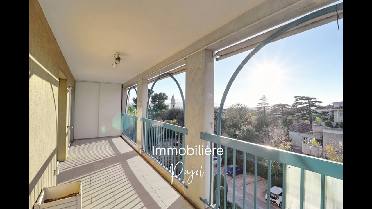 Appartement T3 duplex avec terrasse et garage Marseille 13012 Saint-Barnabé