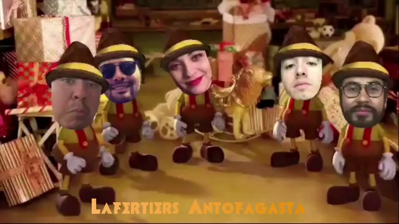 Mon Laferte Crew en Navidad 🙈