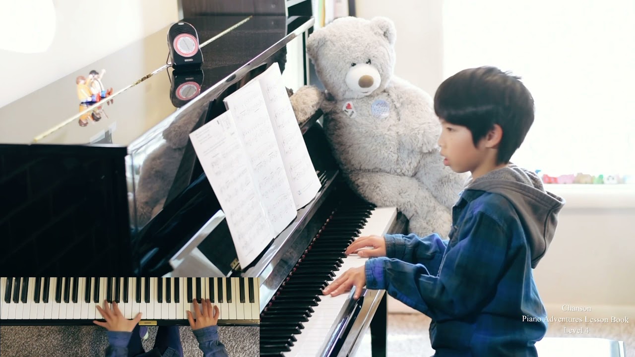 🎶Chanson/Piano Adventures Lesson Book Level 4