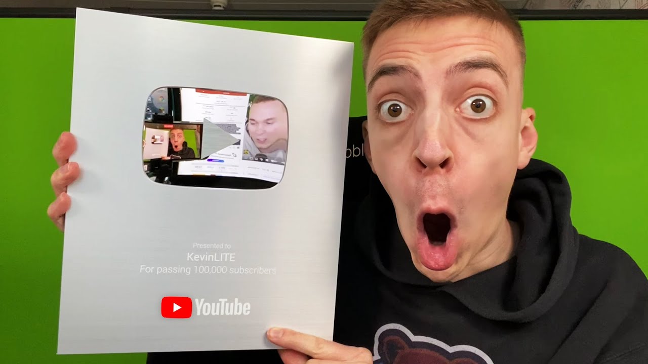 ClashGames zeigt 100.000 ABONNENTEN PLAY BUTTON auf KEVINLITE! 😱😍 *NEU*