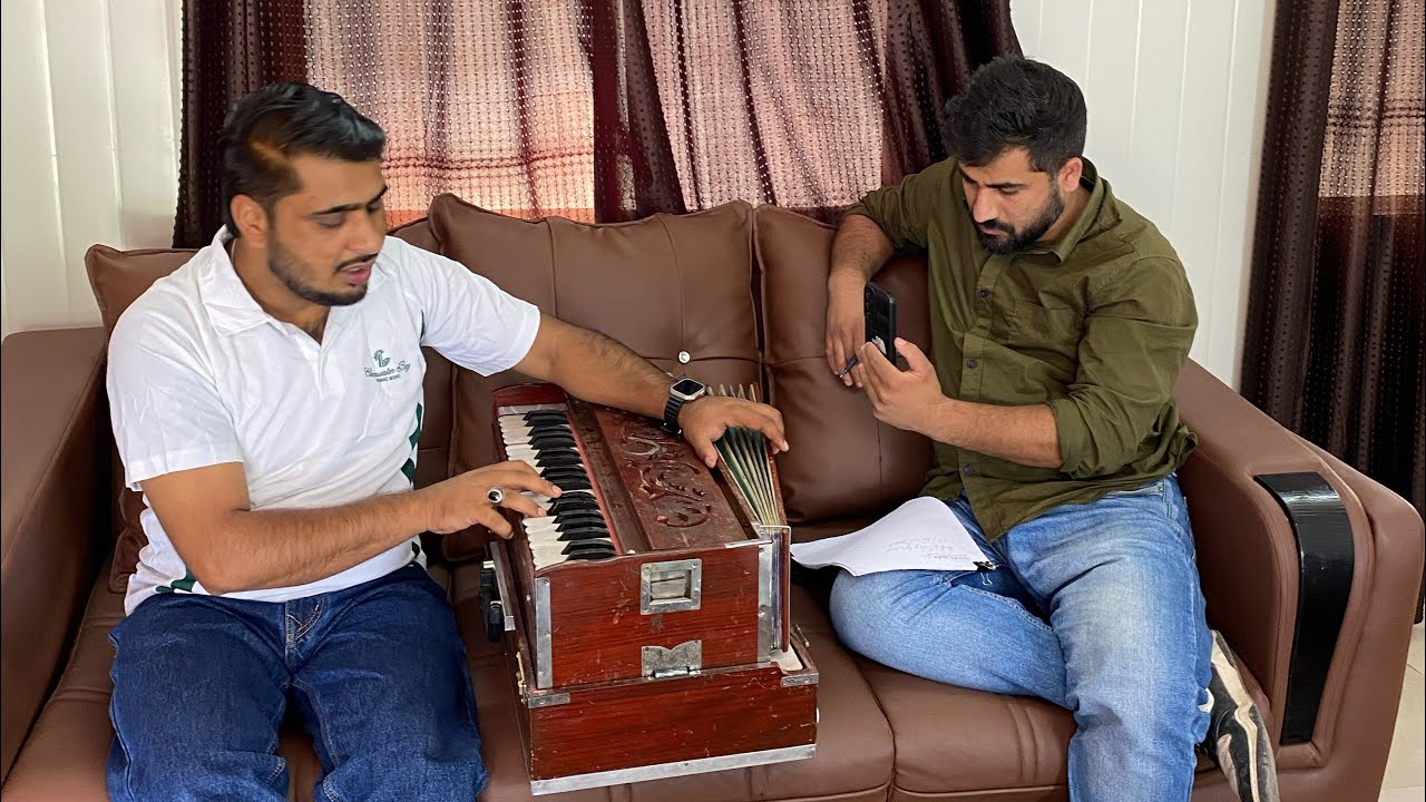 Part 2 In conversation with Pahari singing sensation of Kashmir Aijaz Bhat | RJ Majid | Radio Uri.