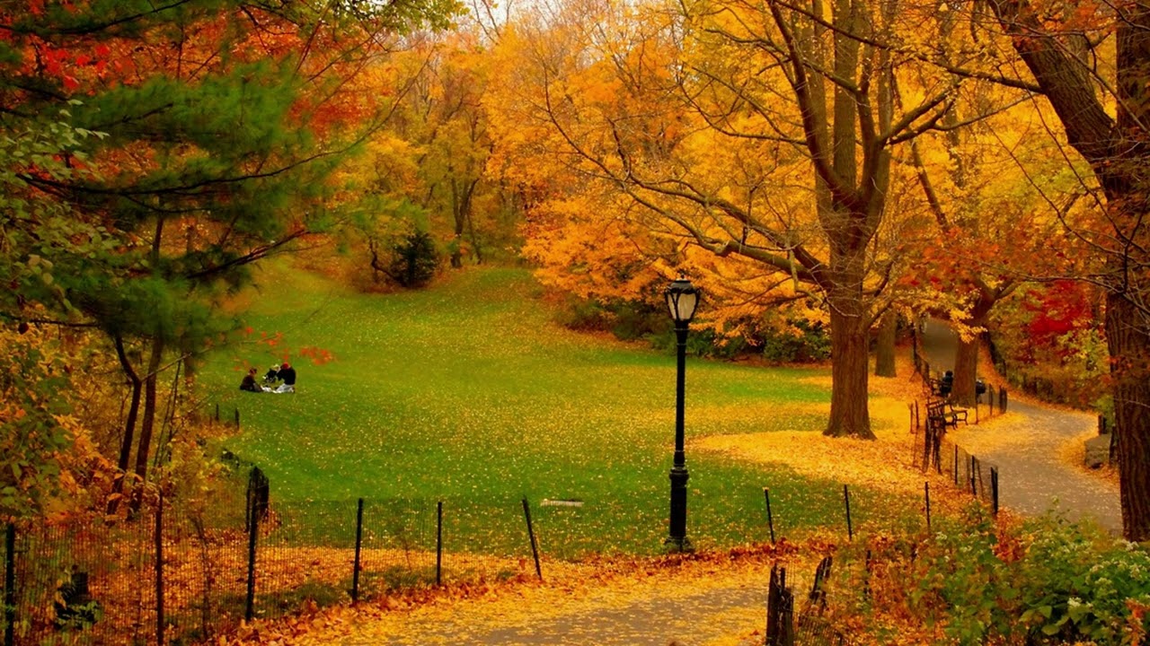 Ella Fitzgerald - Autumn Tracks