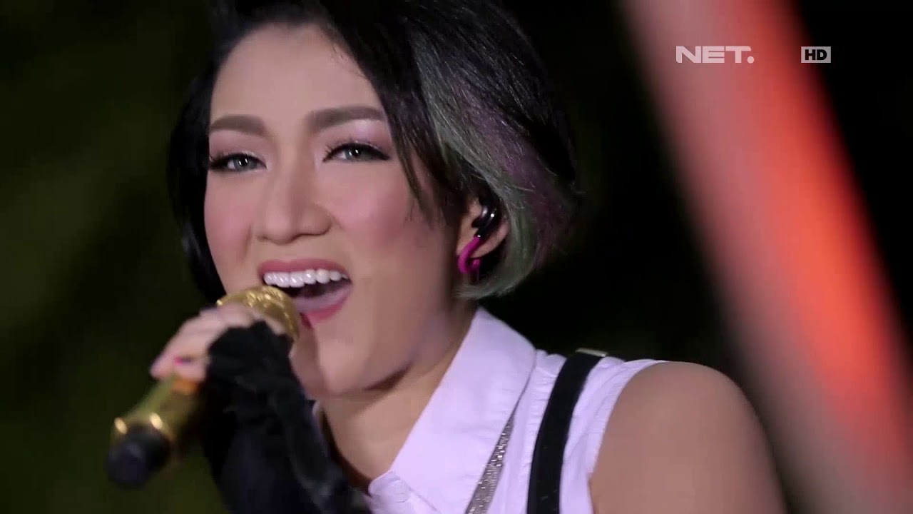 Melly Mono - Thinking Out Loud ( Ed Sheeran Cover ) - Spesial Performance at Music Everywhere