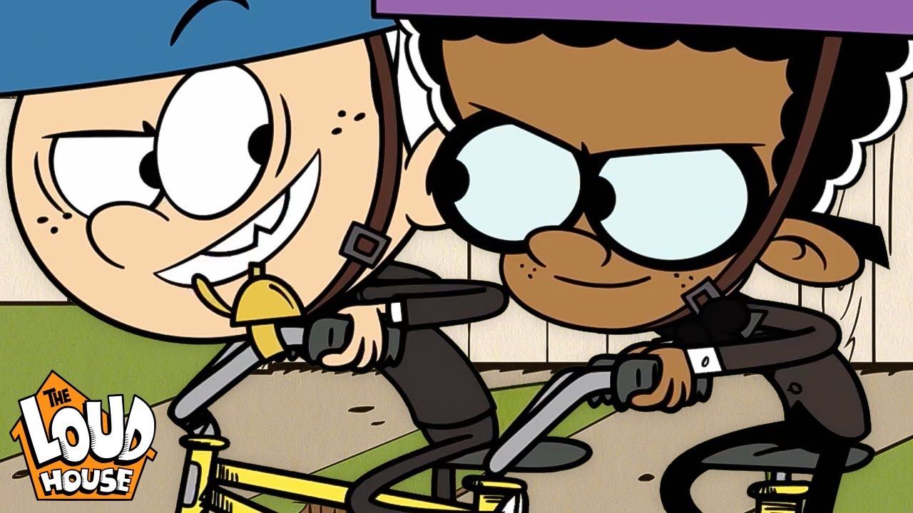The Louds as the Best… and Worst Neighbors! 🏠 | The Loud House