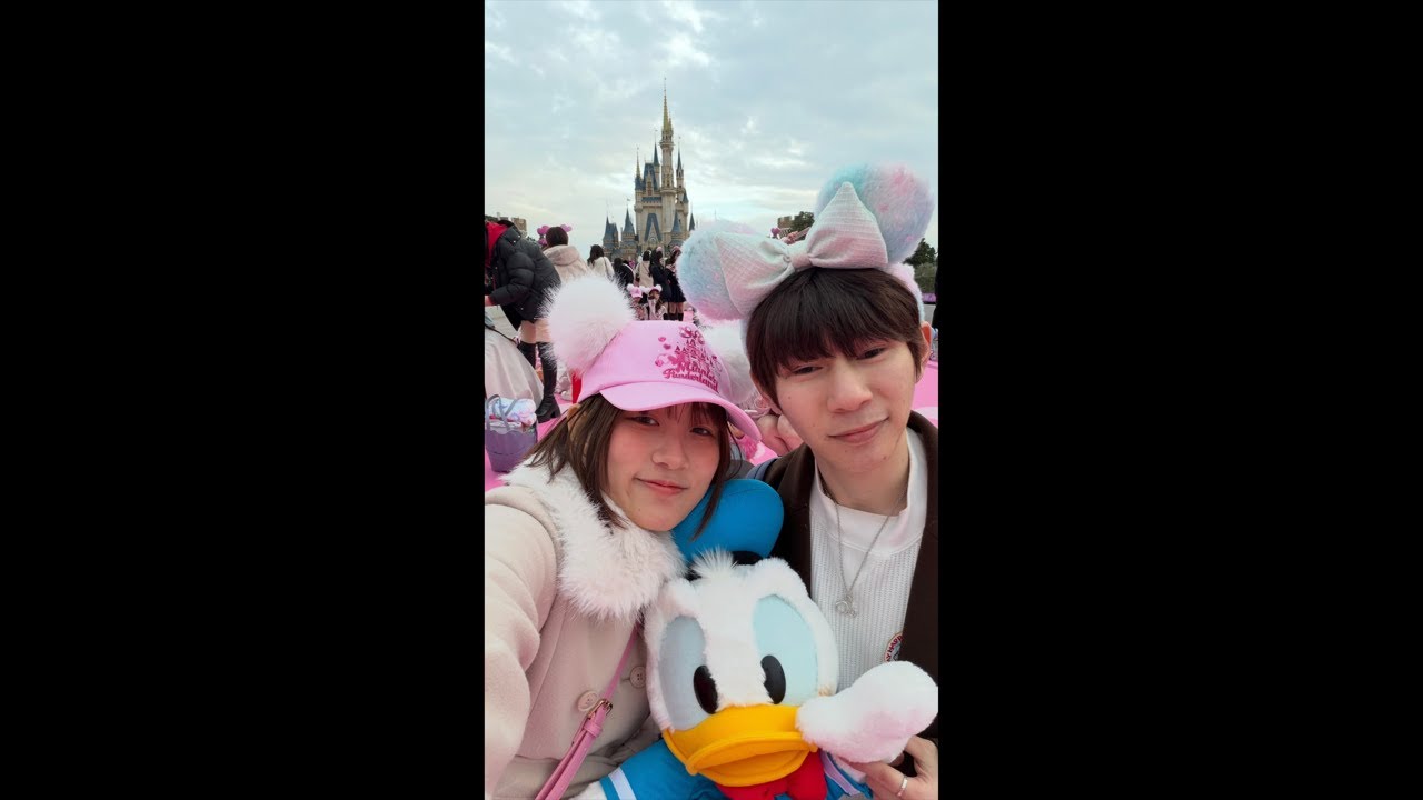 りなぴぐ日和 🏰💖配信中！#ディズニー #カップル