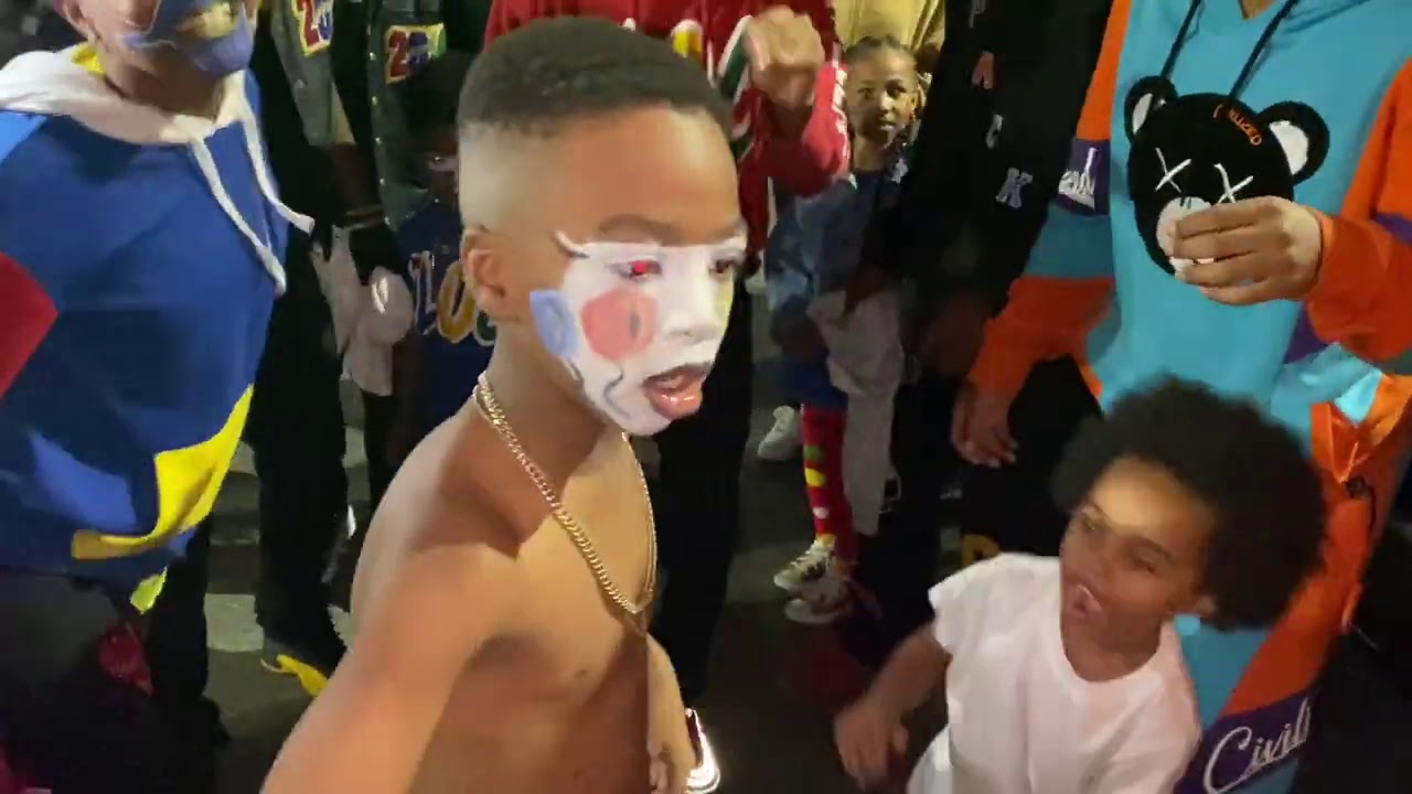 &ldquo;EXTREME DANCE BATTLE BETWEEN TWO LITTLE BOYS&rdquo; #TLOC | @roccothaclown | @theleagueofclowns