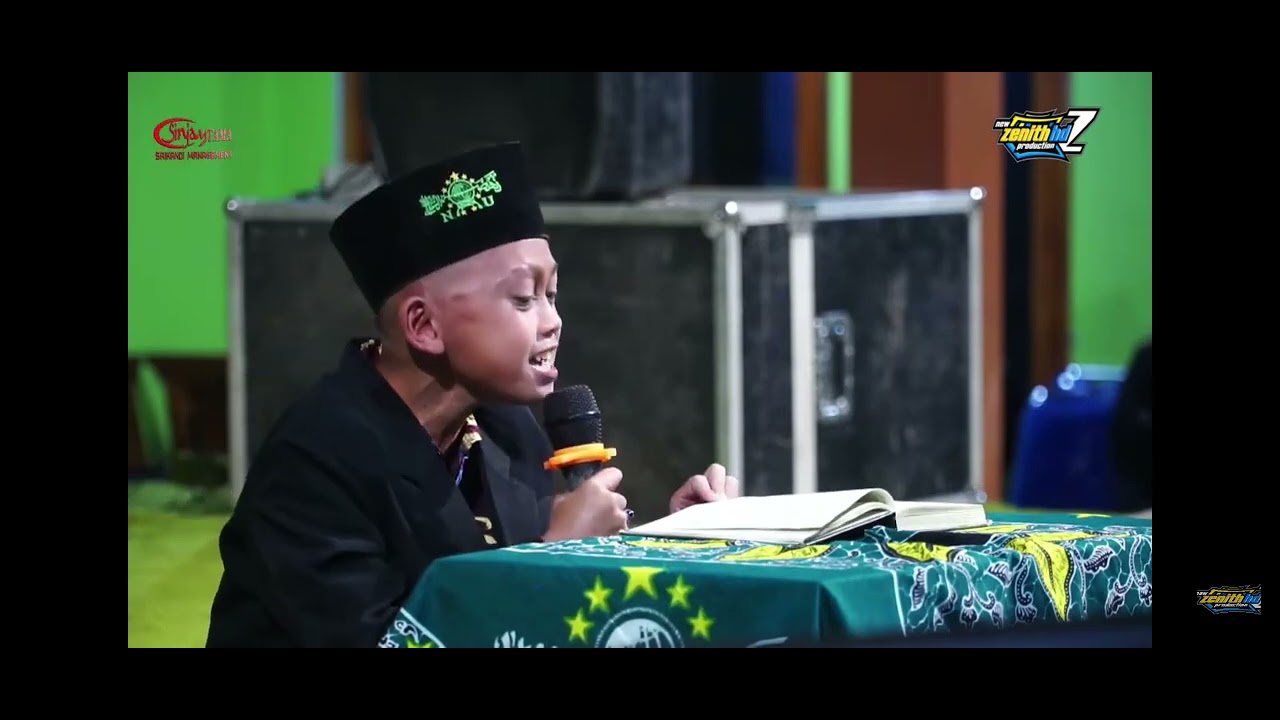 ngaji bersama. abah Anwar zahid di JATIYOSO KARANG ANYAR dalam rangka PERESMIAN MASJID BAITURROHMAN