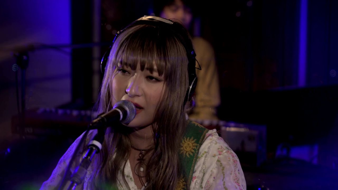 GLIM SPANKY - 「ストーリーの先に」（YouTube Live）