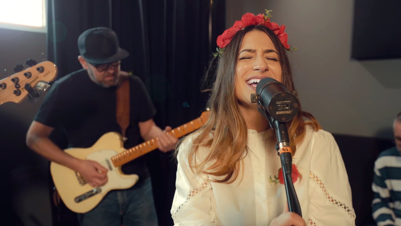 Vidéki lány vagyok | Eszményi Viktória | Dorothea Hildebrand // Stinky Bugs