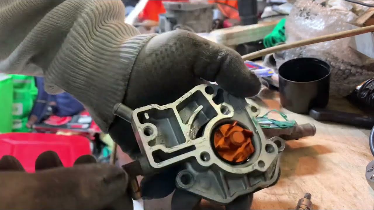 Ремонт помпы . Замена ремкомплекта . Скутер : Gear 4t Jog 4t Vino 4t YAMAHA VOX 50
