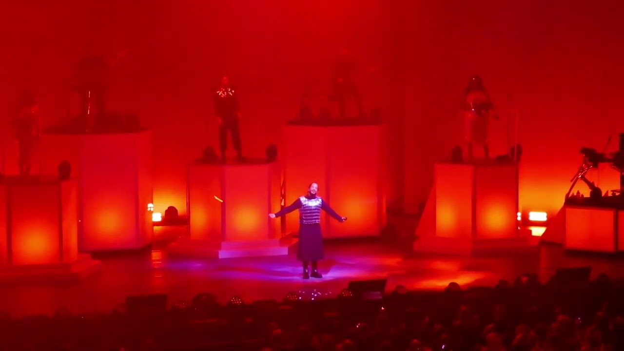 23/05/2024 - Le CUPIDON TOUR de Slimane au Zénith de Lille