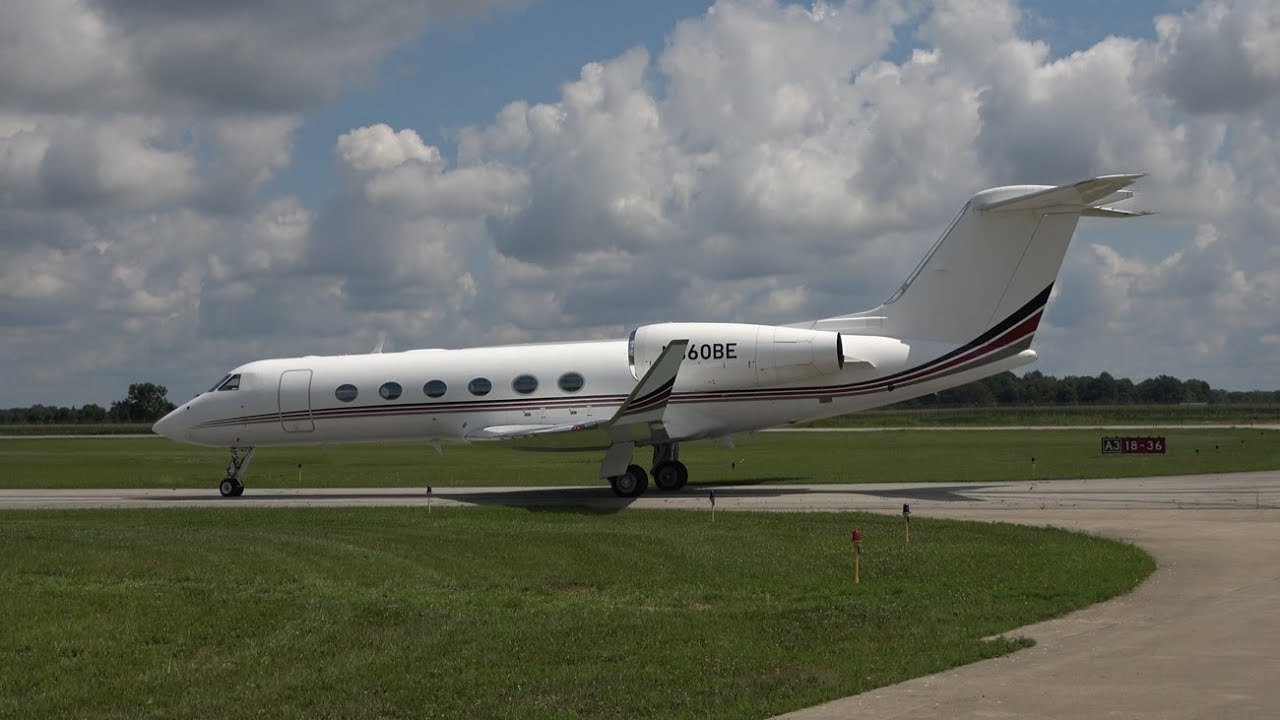 AWESOME AIRSIDE PLANE SPOTTING AT INDY EXECUTIVE AIRPORT TYQ | LOTS OF BIZJETS!!