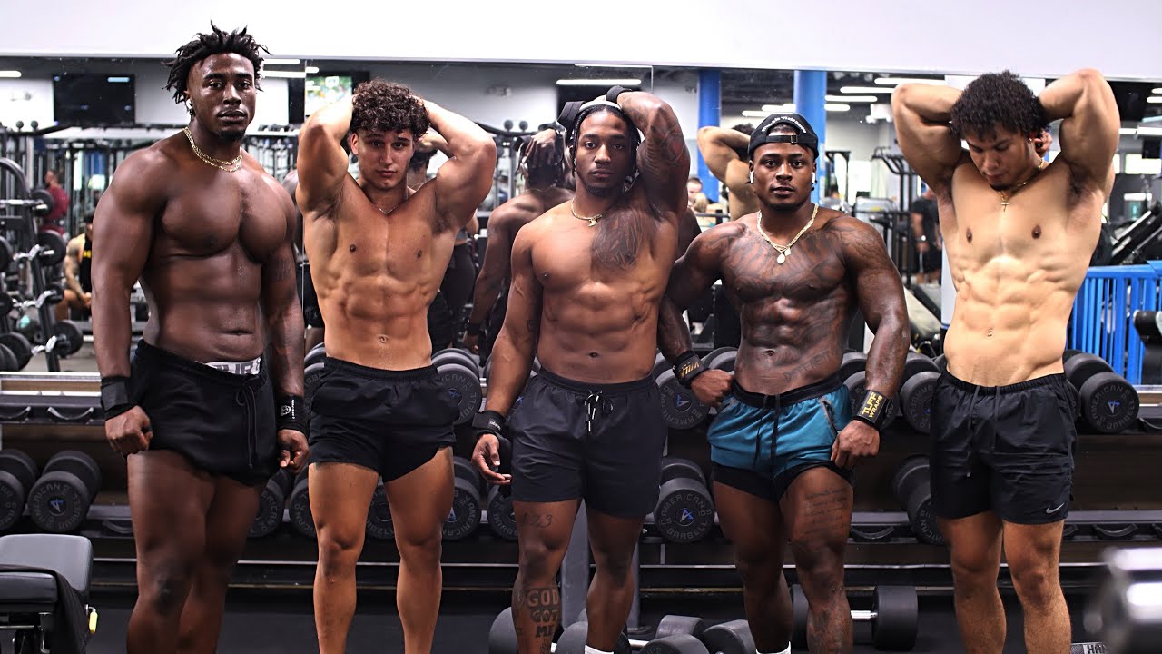 WE HAD A LIFTING PARTY FOR THANKSGIVING!!| DEADLIFTS PR'S, PUSH DAY AND TATTOOS