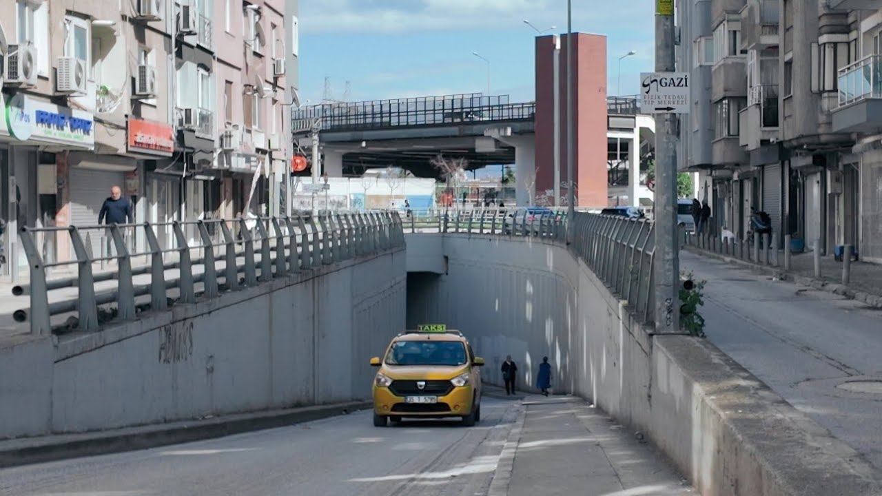 A Walk Through Izmir | still walking &mdash; Kahramanlar
