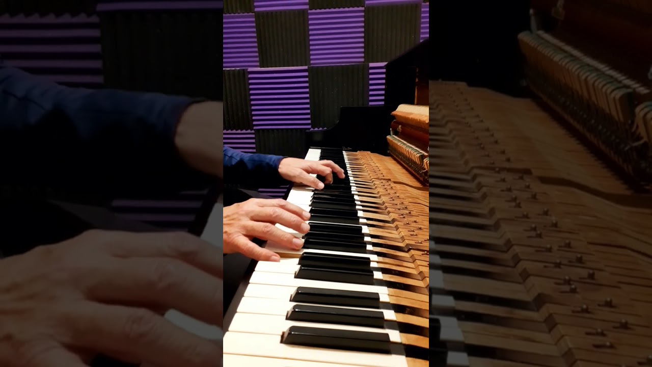 La Hora De Pensar En Ti -Piano 