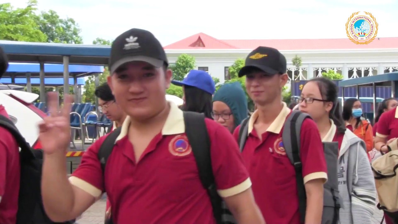 The Saigon International University l Sinh vi&ecirc;n thăm quan thực tế T&acirc;n Cảng S&agrave;i G&ograve;n