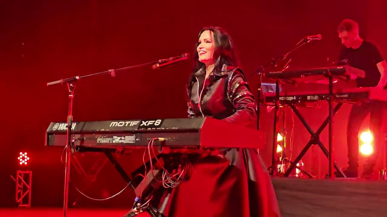 Tarja Turunen -- Shadow Play - São Paulo -- 08.03.2024.