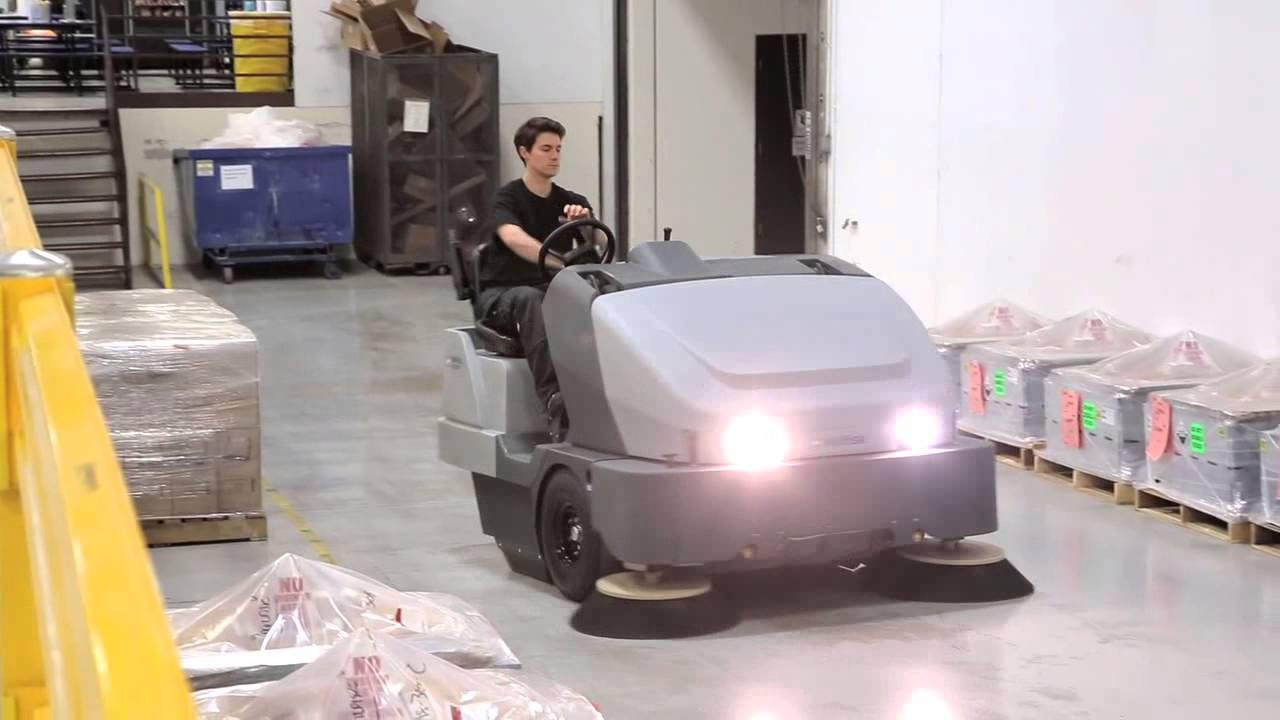 Nilfisk SW8000 Sales and Demo