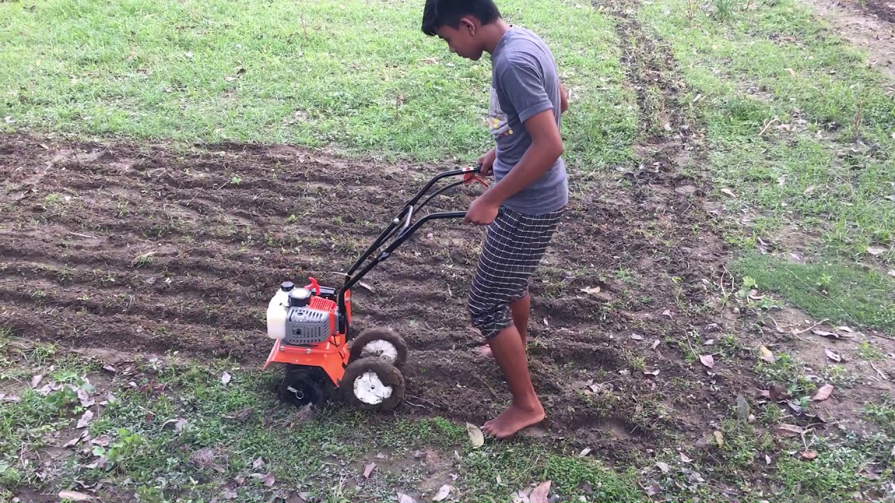 Hand Triller or Mini Tractor Machine