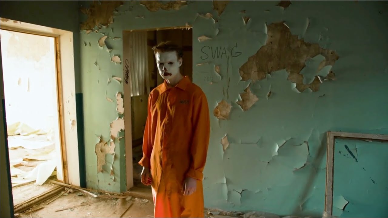 SFSF - Mad Vincent (Official Music Video)