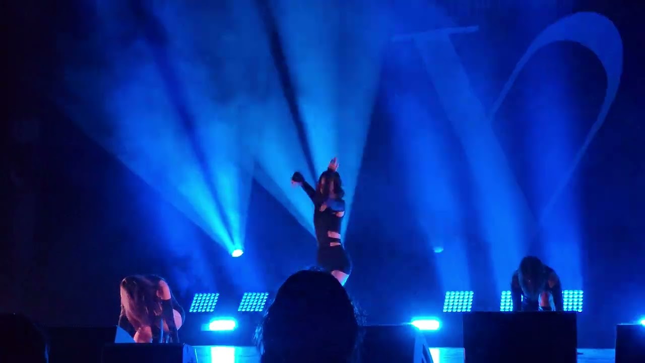 VIVIZ (비비지) - Dance Break | 240812 [V.Hind Love and Tears] in LA
