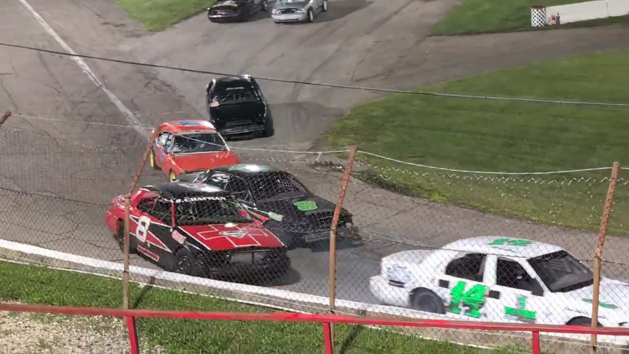 Crown Vic National Crown 40 lap figure 8 feature race Anderson Speedway 7/2/2025