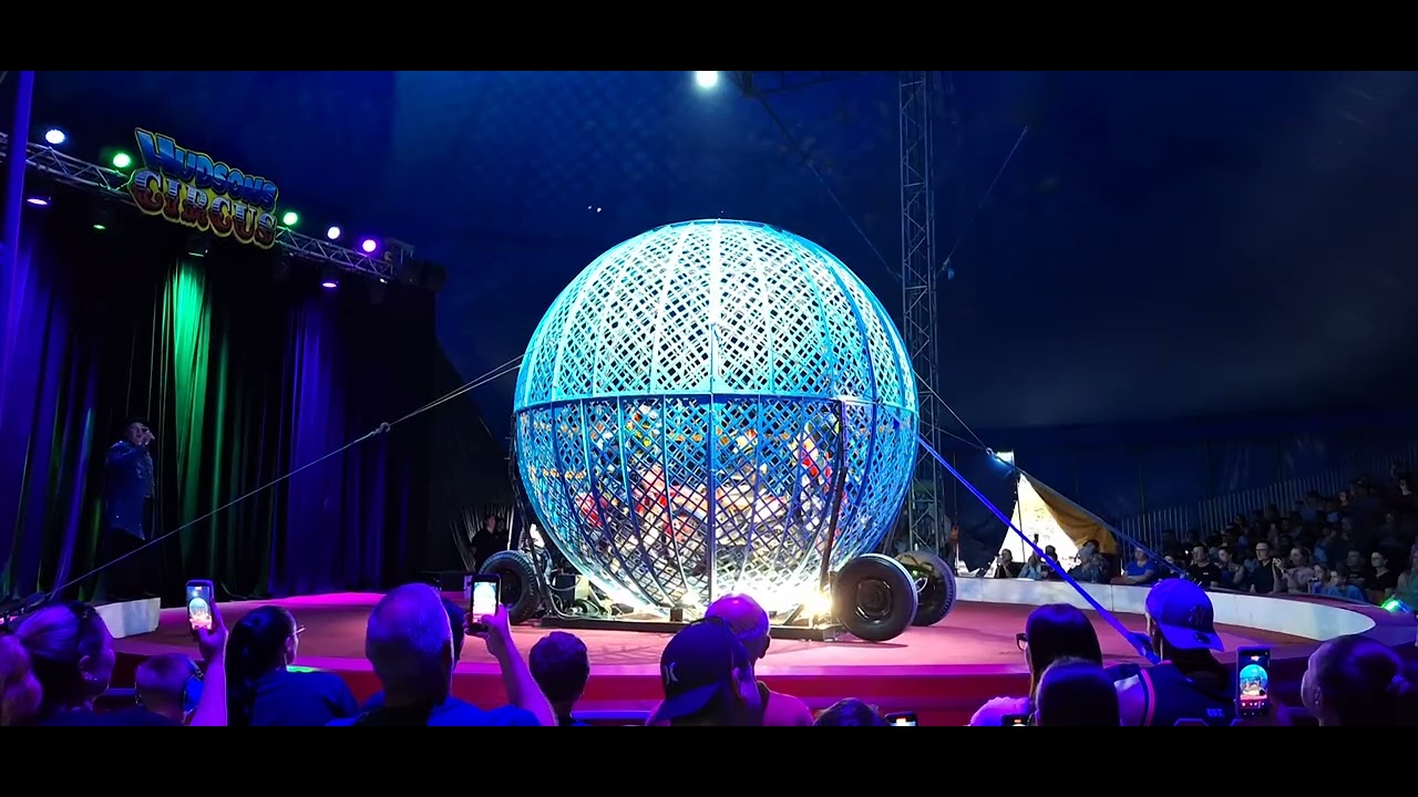 The main show # Motorbike stunts 