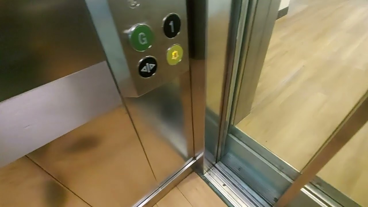 1998 Stannah Covered Rubax Lift @ WHSmith in Brighton