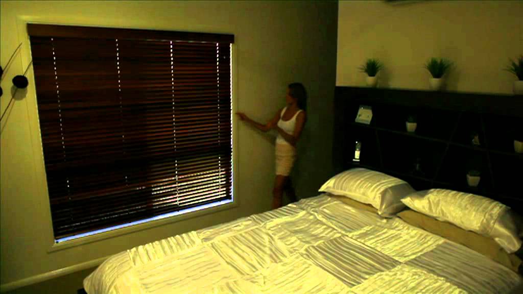 BLINDS FOR YOU - TIMBER VENETIAN BLINDS