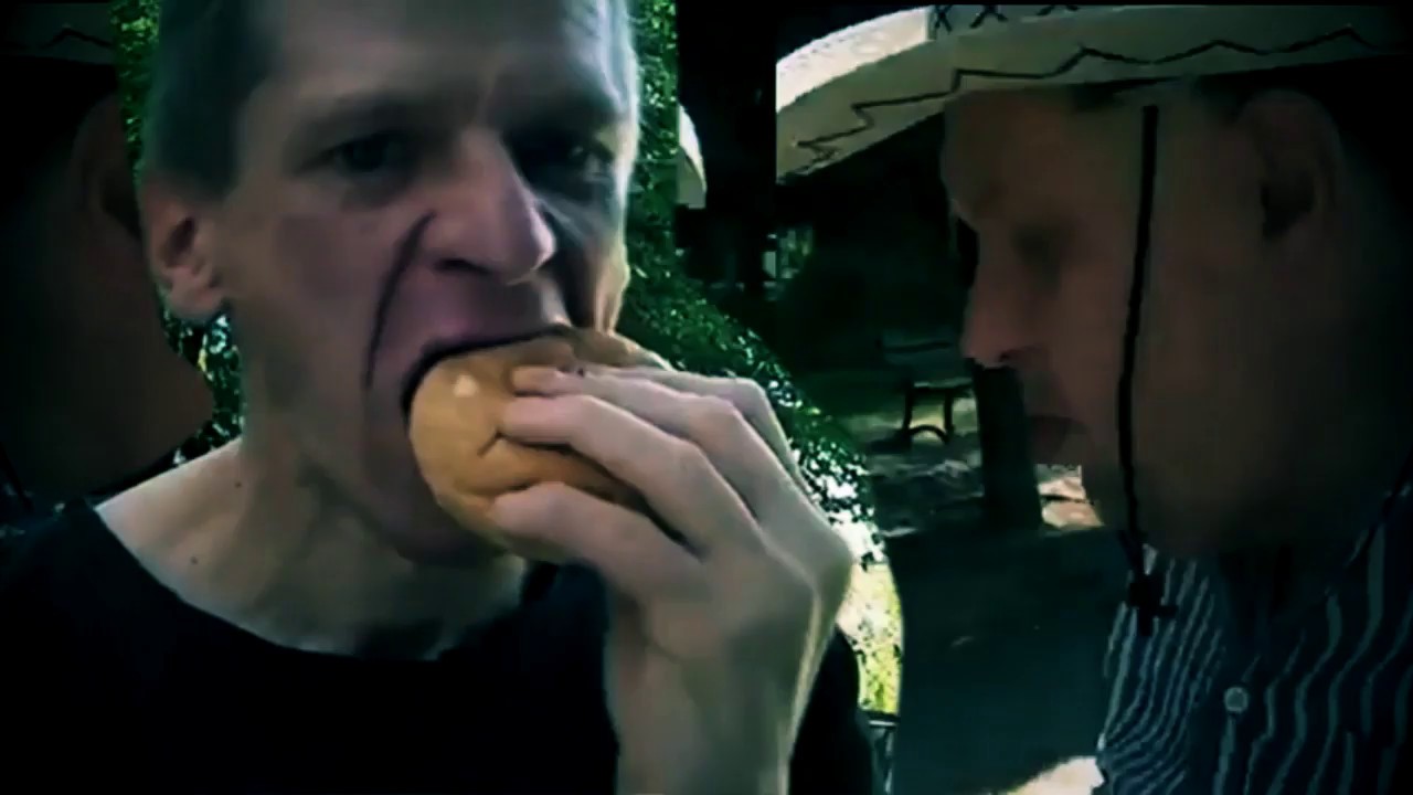 MAJOR FEAT. MOŃKA & KONON - SIUREK! (CLUB MIX) (+18)