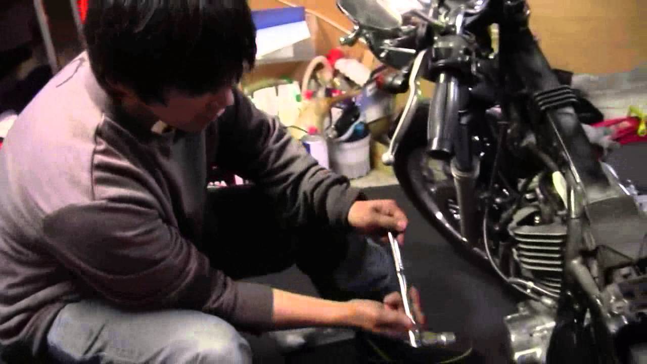 バイクの構造例：バイクの圧縮上死点の出し方。圧縮上死点って何？