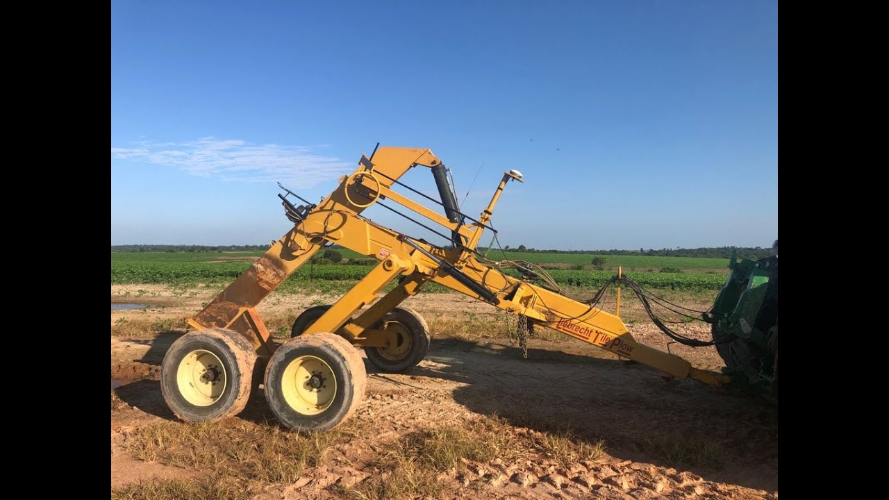 Drenagem com equipamento georeferenciado