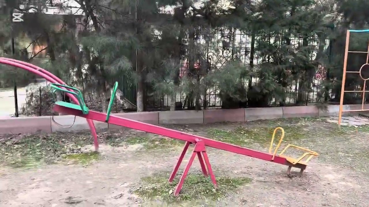 Смотрите достроенный бассейн на Авиасозлар 1 внутри здания!