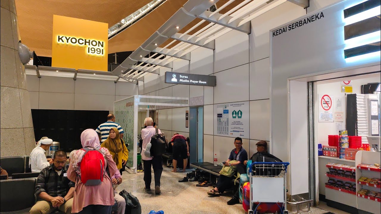 INI YANG RARE - REHAT DAN TIDO DI CAPSULE TRANSIT KLIA TERMINAL 1 - DATANG AWAL BOLEH REHAT DISINI