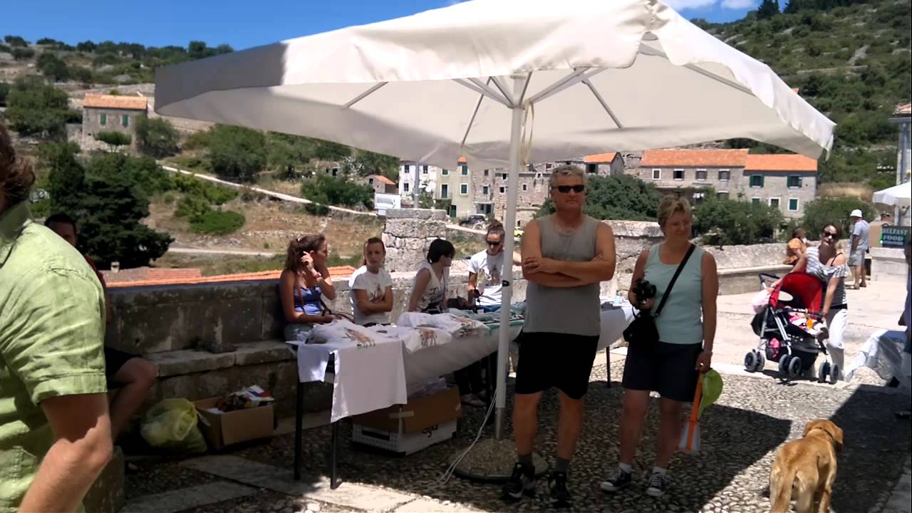 Velo Grablje (Hvar) - 3rd Lavender festival - Oci boje levande