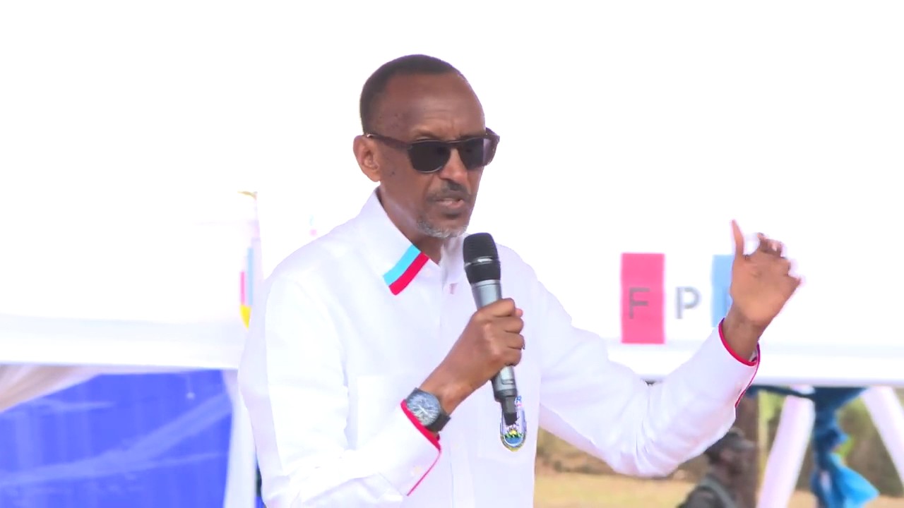 Mu Karere ka KIREHE na ho abantu benshi bihebuje baje kwakira Paul KAGAME   #RPFcampaign2017