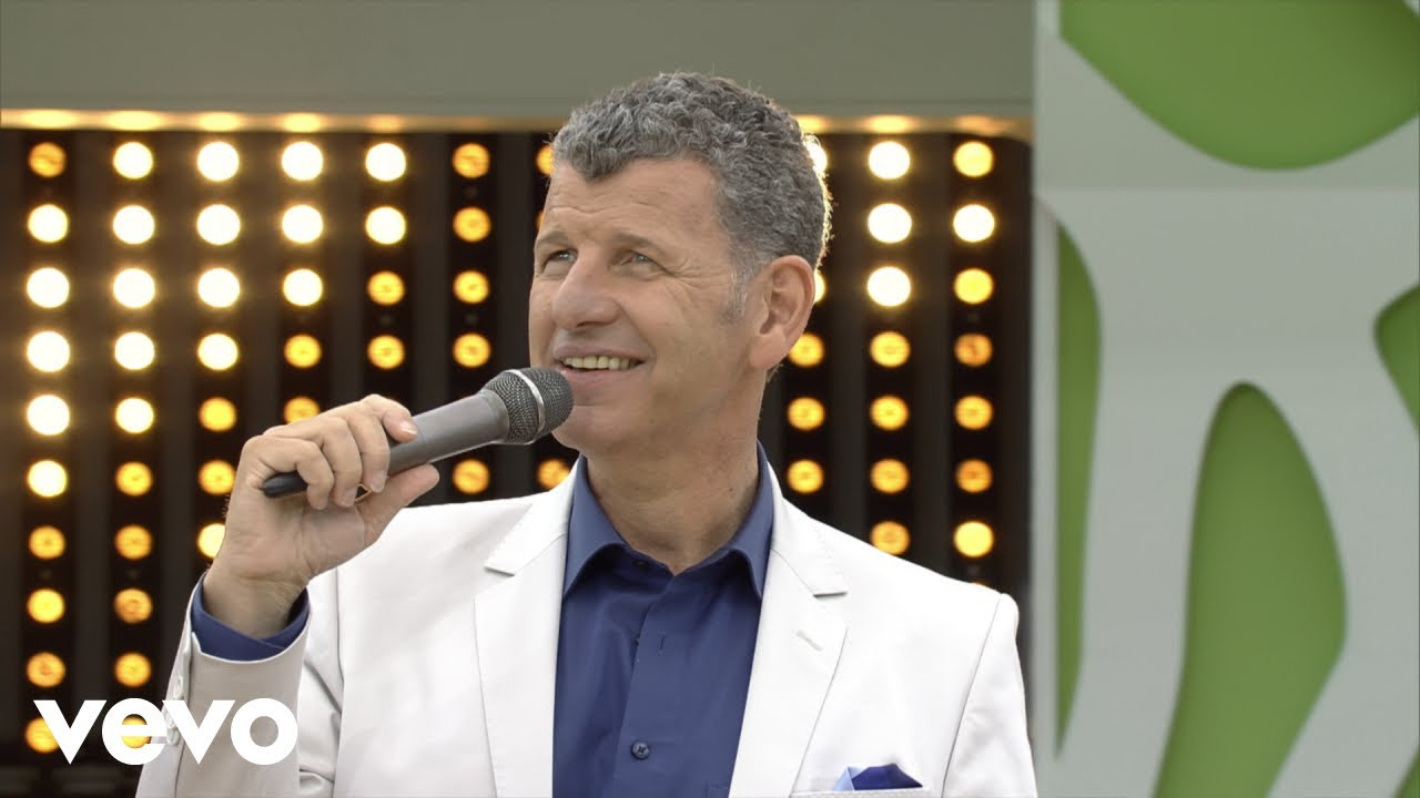 Semino Rossi - Muy Bien (ZDF-Fernsehgarten 02.07.2017)