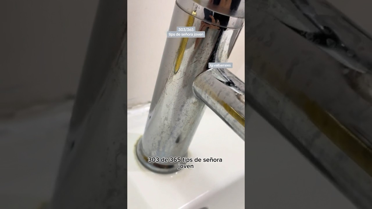 Desvanece manchas de tus grifos 🚰 #ba&ntilde;o#manchas#oxido #aguaseca#srajoven#tips#grifo #bicarbonato