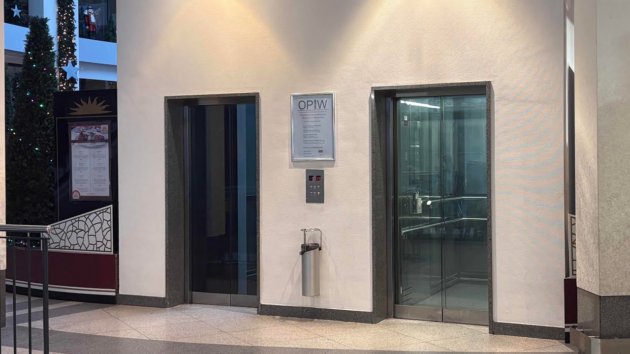 Scenic 1993 OSMA Hydraulic Glass Lifts at Atrium Kassel (2/3)