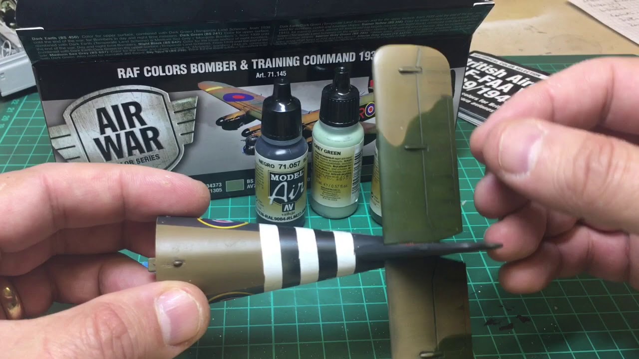 Vallejo paints RAF colors Air War set