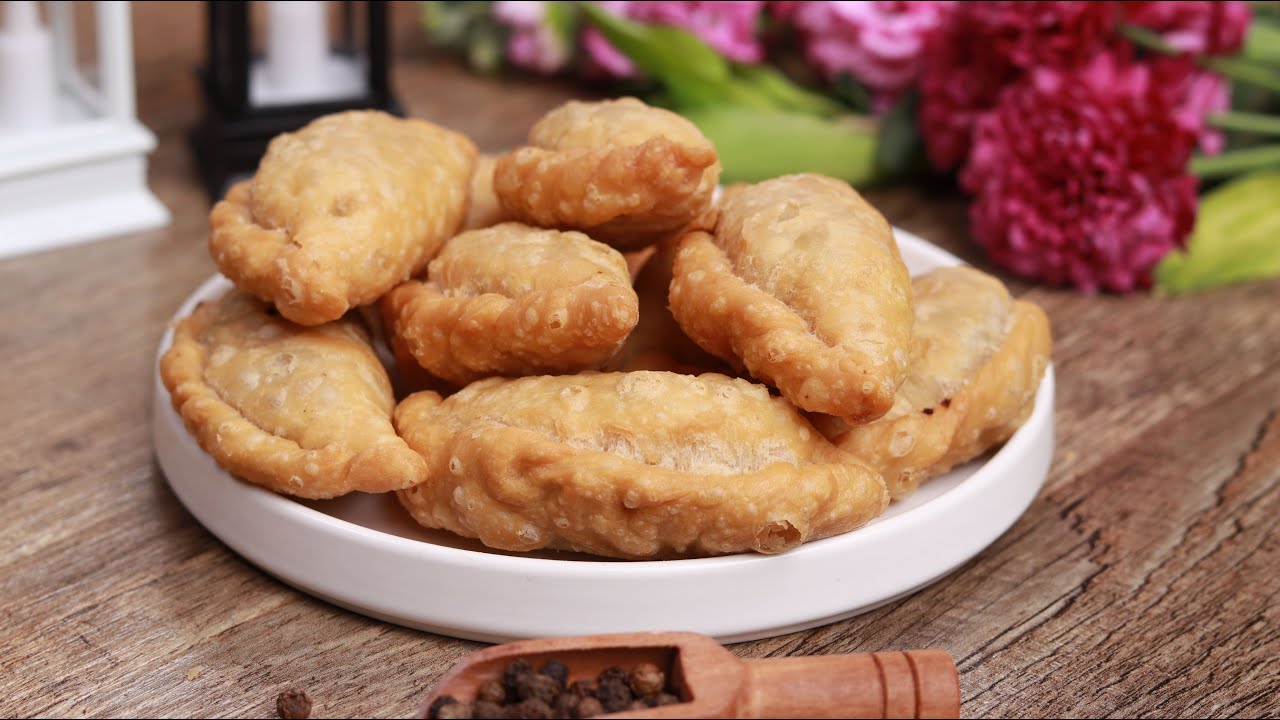 سمبوسك مقرمشة و شهية  بحشوات لذيذة جدا وعجينة من مكونين فقط 😍👌