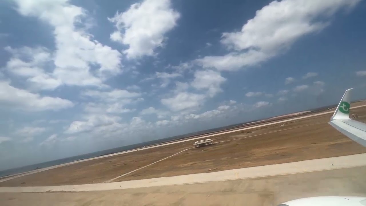AMAZING Take-off From Beirut Airport, Lebanon | إقلاع من مطار بيروت، لبنان