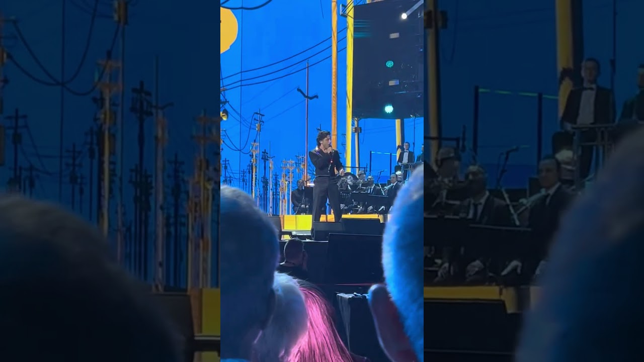 Gianluca Ginoble de Il Volo canta „The Power of Love“ al concerto Tutti per uno all’Arena di Verona