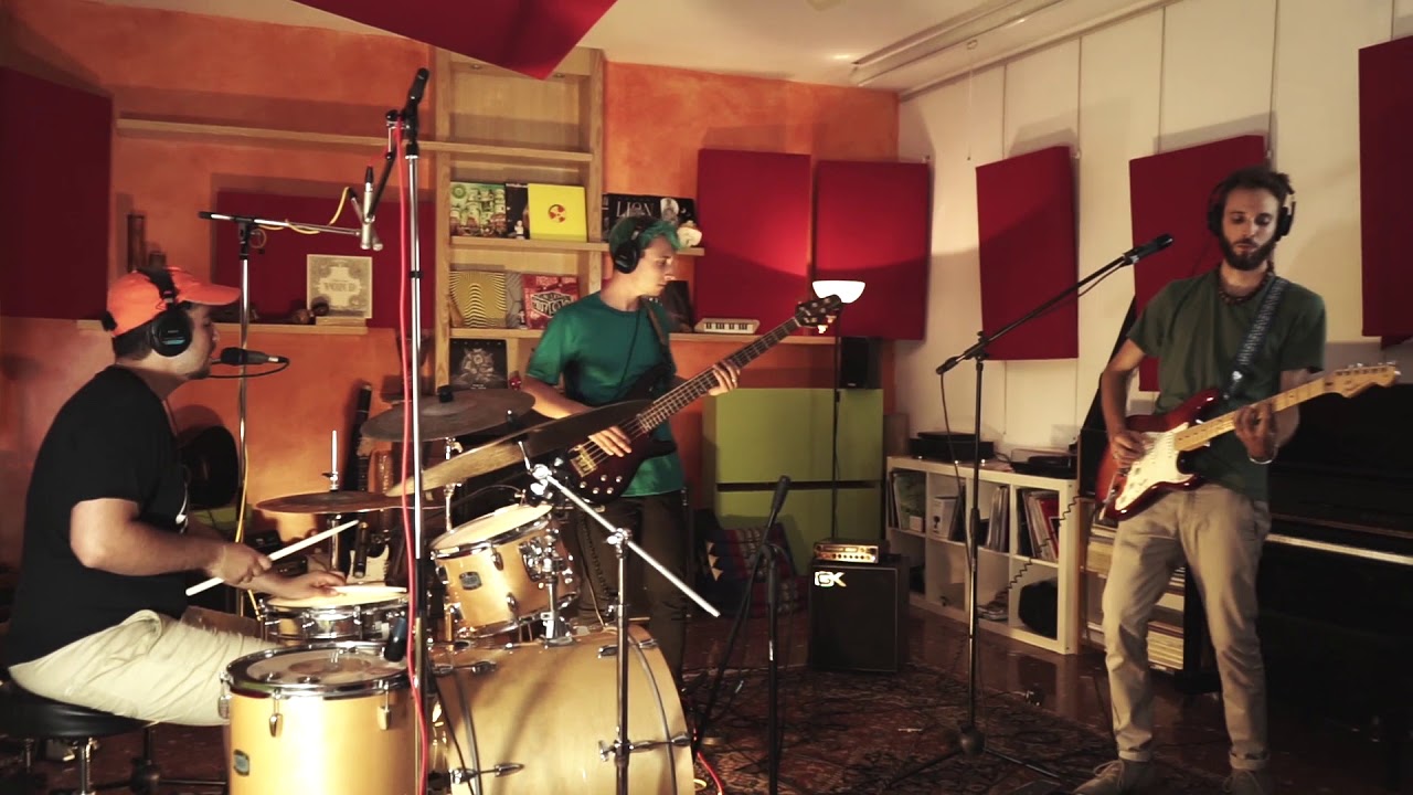 Innocent Blues - Odd times / Tape mates Recording session