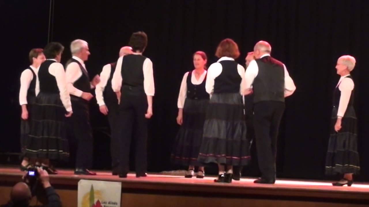 Danses Bretonnes Skolpad Lokournan SAINT-RENAN