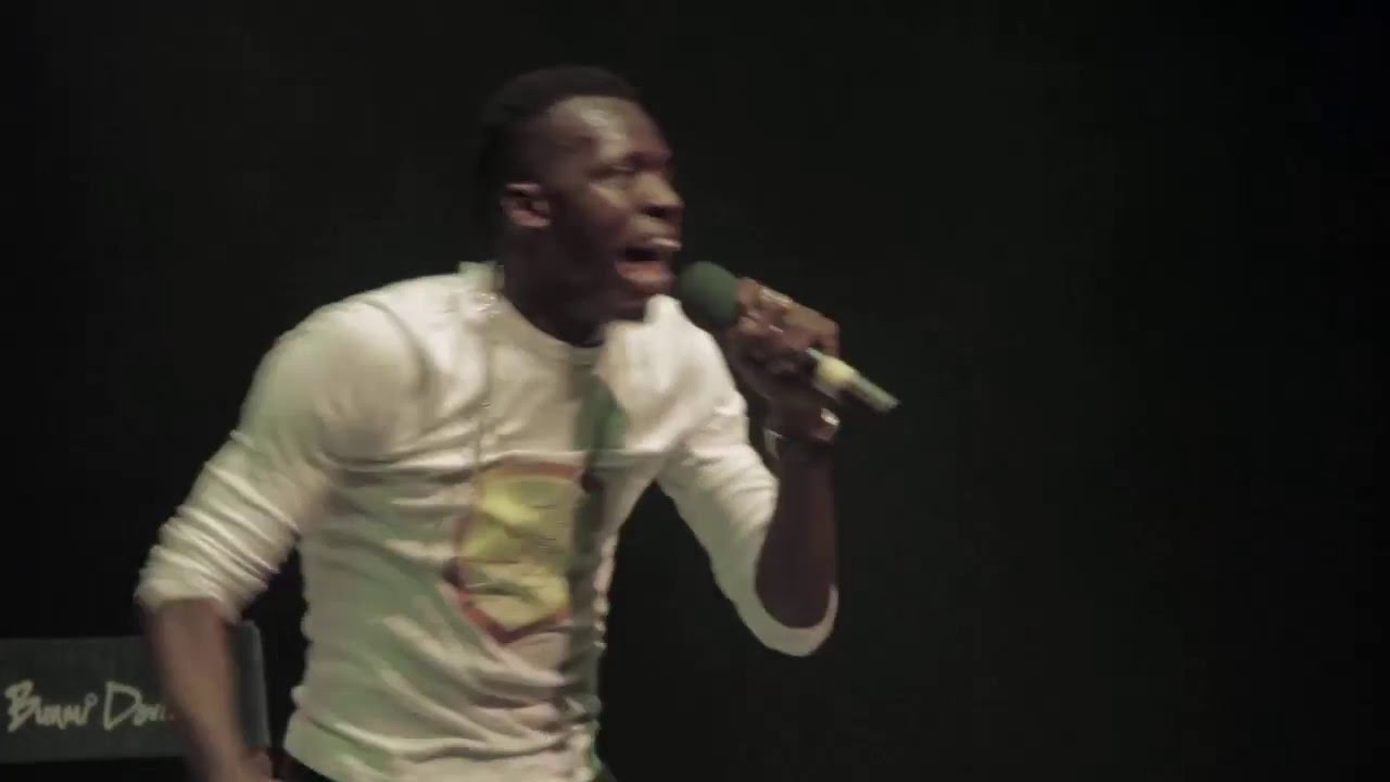 Very Funny  Akpororo and other Comedians - Nigerian Comedy Skit