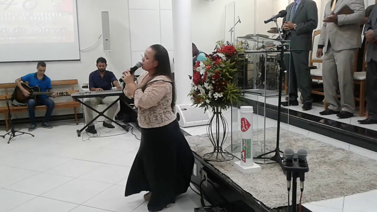 Ivani Costa - O povo mais Feliz da Terra