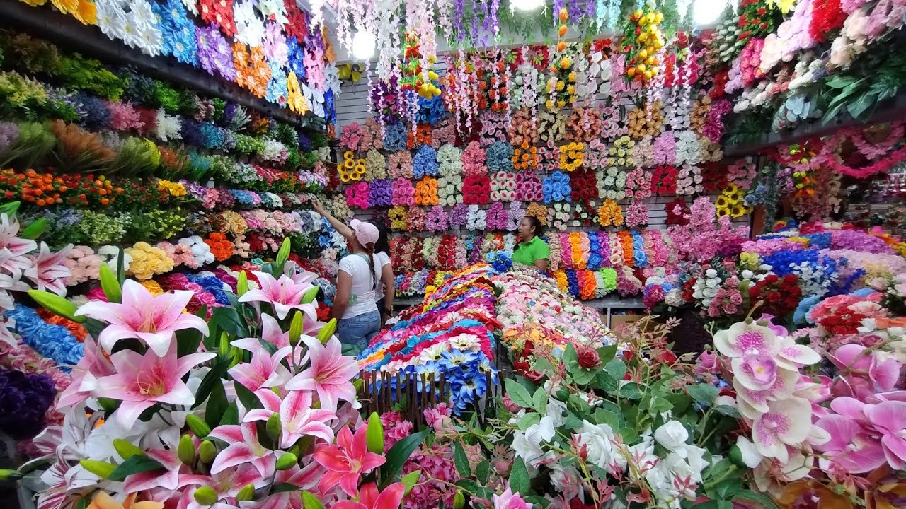 Tienda ECONÓMICA de Flores Artificiales para Negociar, Venta por Pza y Mayoreo